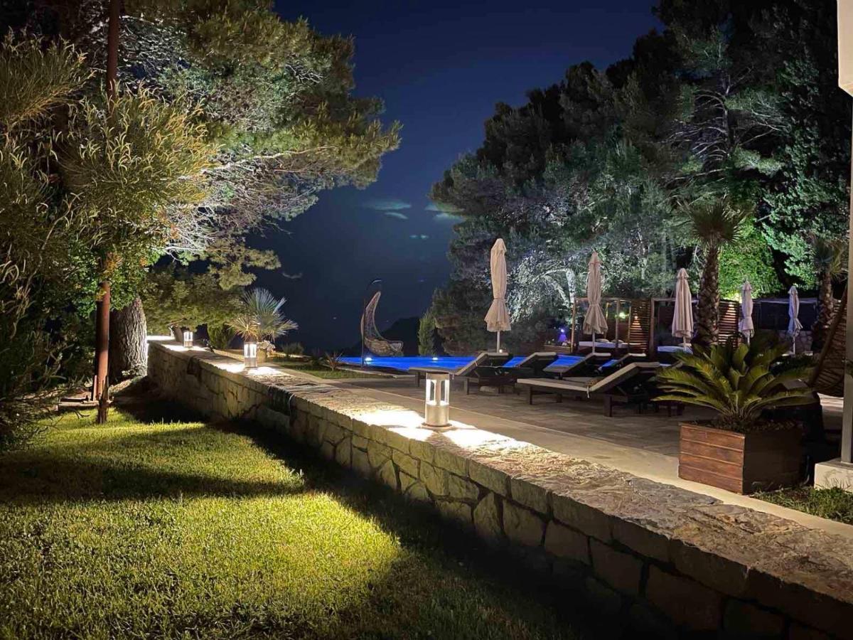 Pino Boutique Hotel Ulcinj Buitenkant foto