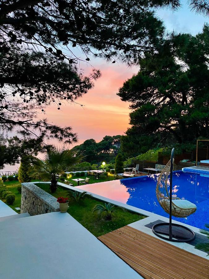 Pino Boutique Hotel Ulcinj Buitenkant foto