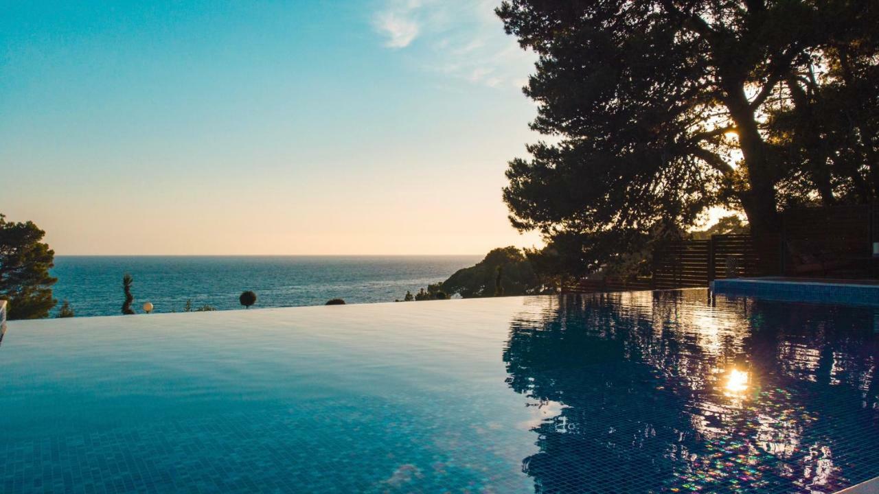 Pino Boutique Hotel Ulcinj Buitenkant foto